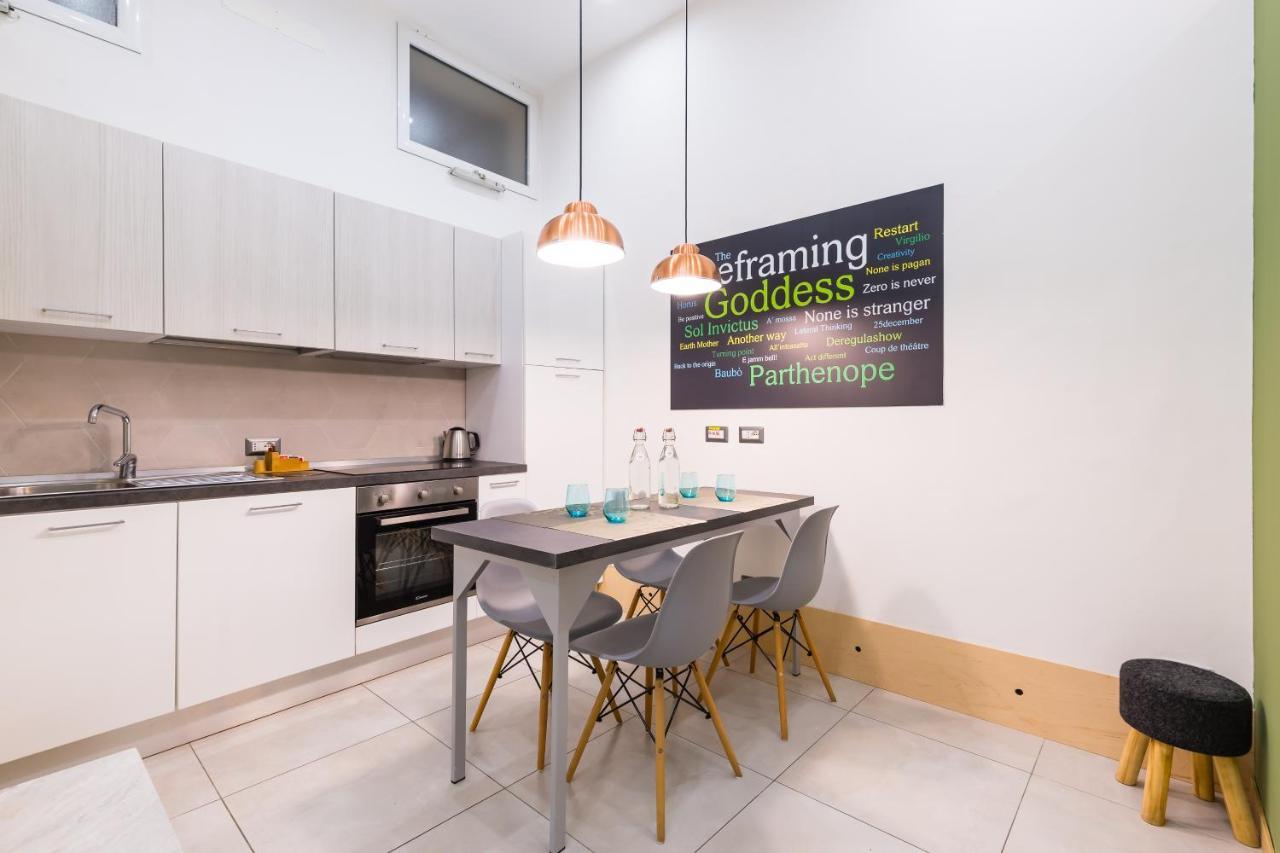 Baubo Sulla Via Dei Presepi By Napoliapartments Eksteriør billede